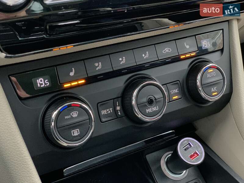 Лифтбек Skoda Superb 2015 в Полтаве фото 19 Лифтбек Skoda Superb 2015 в Полтаве