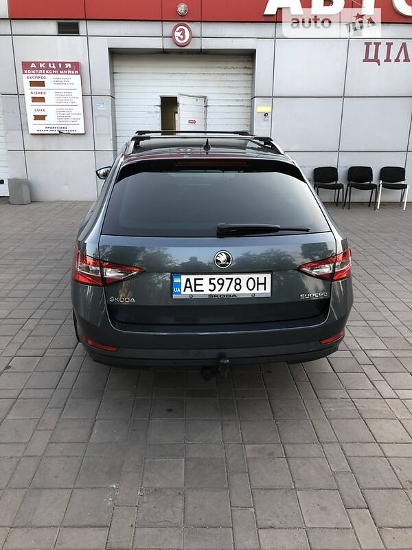 Универсал Skoda Superb 2016 в Кривом Роге