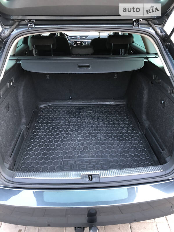 Универсал Skoda Superb 2016 в Кривом Роге