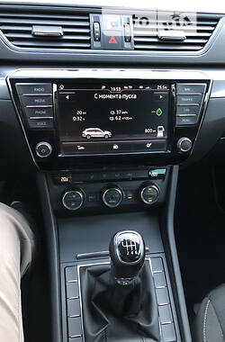 Універсал Skoda Superb 2016 в  фото 16 Універсал Skoda Superb 2016 в