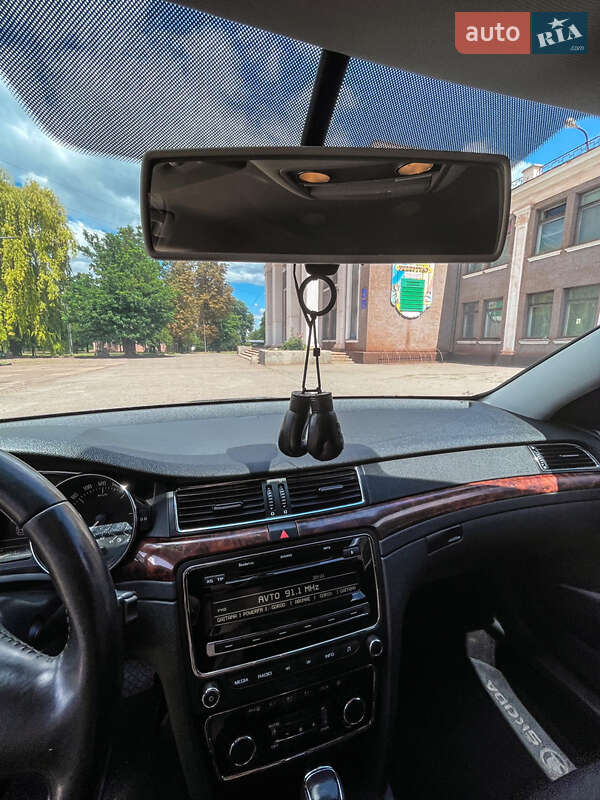 Лифтбек Skoda Superb 2013 в Кривом Роге