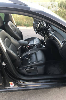 Универсал Skoda Superb 2011 в 