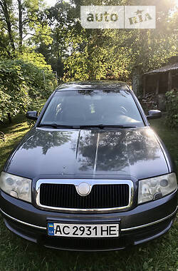 Лифтбек Skoda Superb 2002 в Ковеле