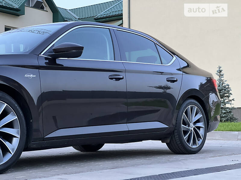 Ліфтбек Skoda Superb 2017 в Луцьку