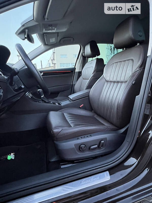 Ліфтбек Skoda Superb 2017 в Луцьку