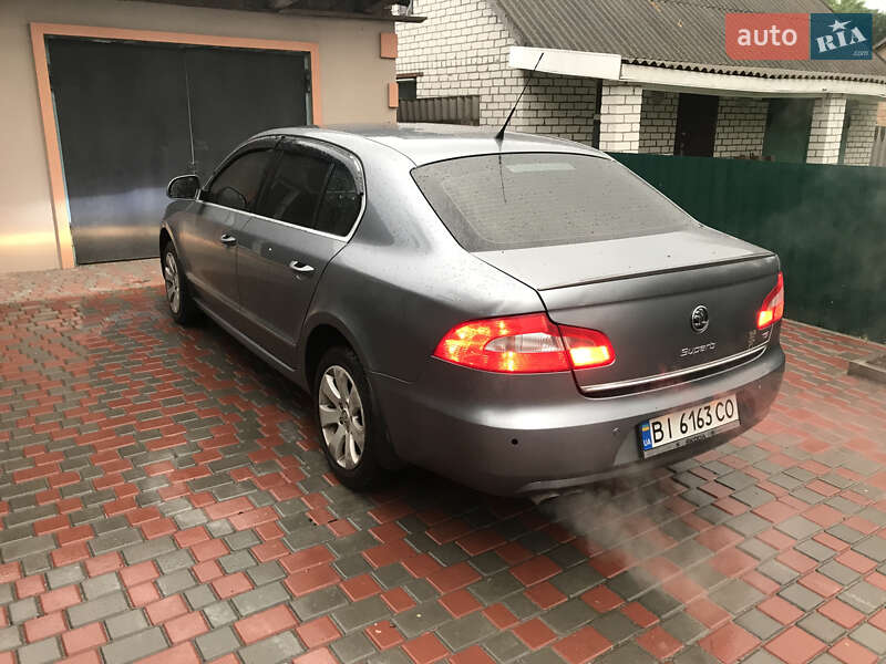 Лифтбек Skoda Superb 2009 в Кременчуге