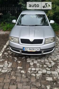 Ліфтбек Skoda Superb 2006 в Луцьку