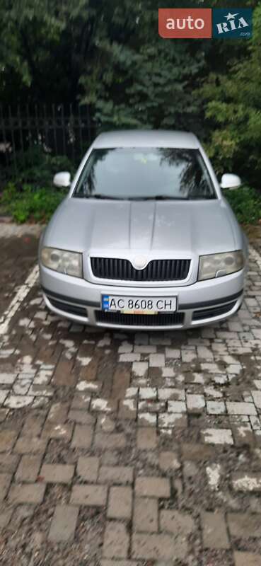Skoda Superb 2006
