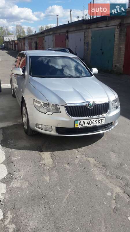 Skoda Superb 2010