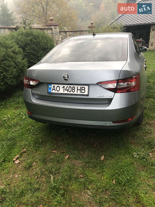 Универсал Skoda Superb 2015 в Тячеве фото 6 Универсал Skoda Superb 2015 в Тячеве