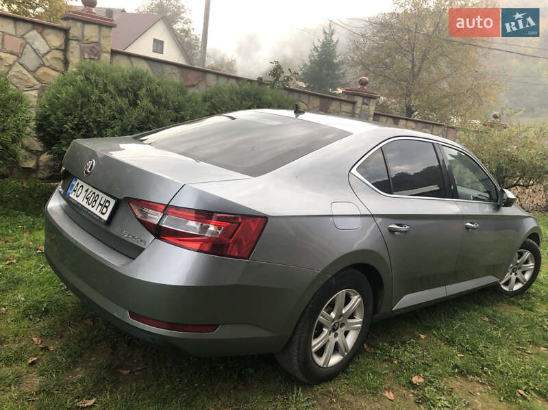 Универсал Skoda Superb 2015 в Тячеве фото 7 Универсал Skoda Superb 2015 в Тячеве
