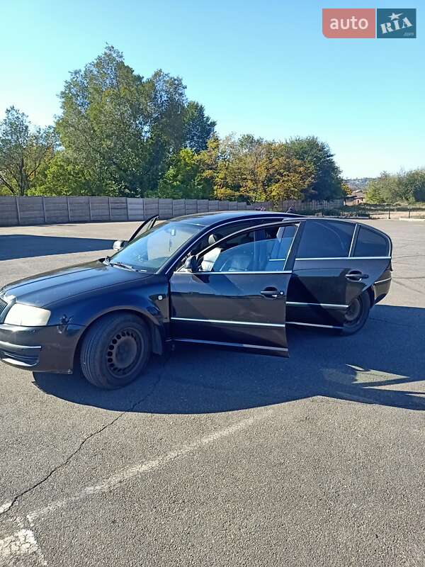 Лифтбек Skoda Superb 2007 в Кривом Роге