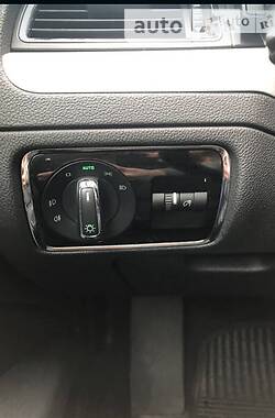 Универсал Skoda Superb 2013 в 