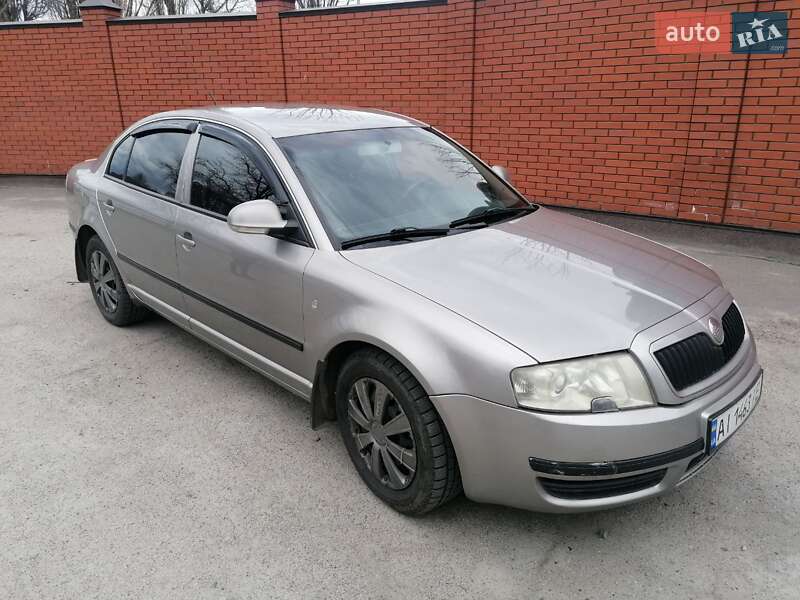 Skoda Superb 2006