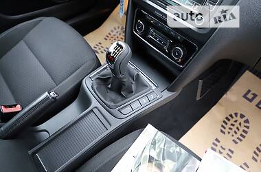 Універсал Skoda Superb 2012 в Дрогобичі