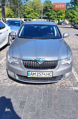 Лифтбек Skoda Superb 2008 в 