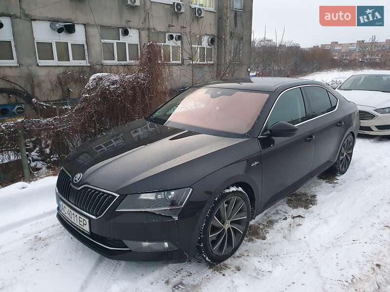 Ліфтбек Skoda Superb 2016 в Луцьку
