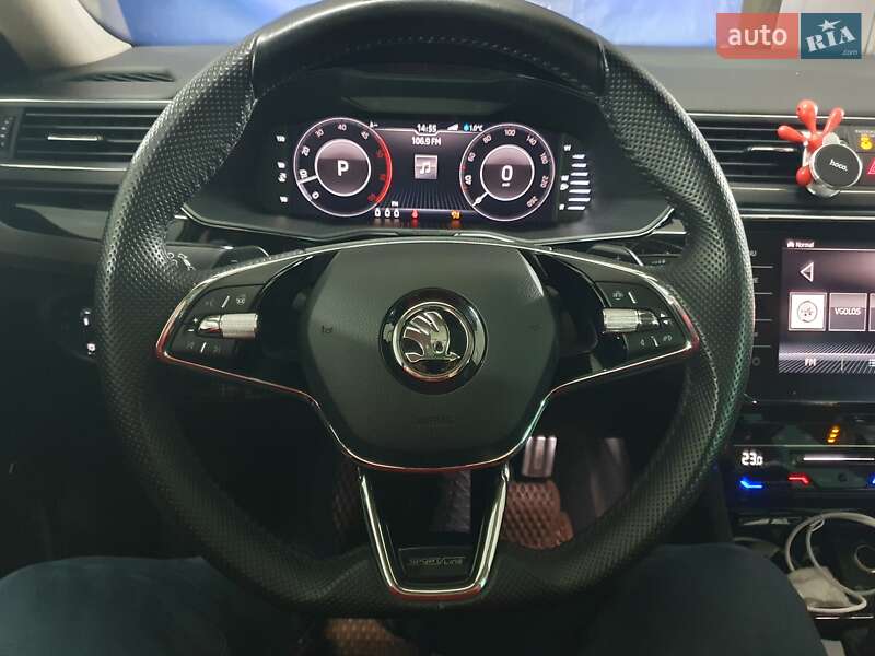 Ліфтбек Skoda Superb 2016 в Луцьку