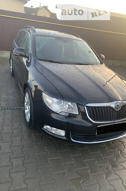 Универсал Skoda Superb 2011 в 