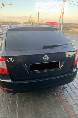 Универсал Skoda Superb 2011 в 