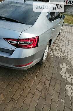 Ліфтбек Skoda Superb 2017 в Ужгороді