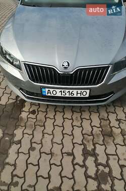 Ліфтбек Skoda Superb 2017 в Ужгороді