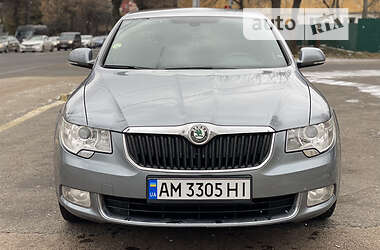 Лифтбек Skoda Superb 2010 в Житомире