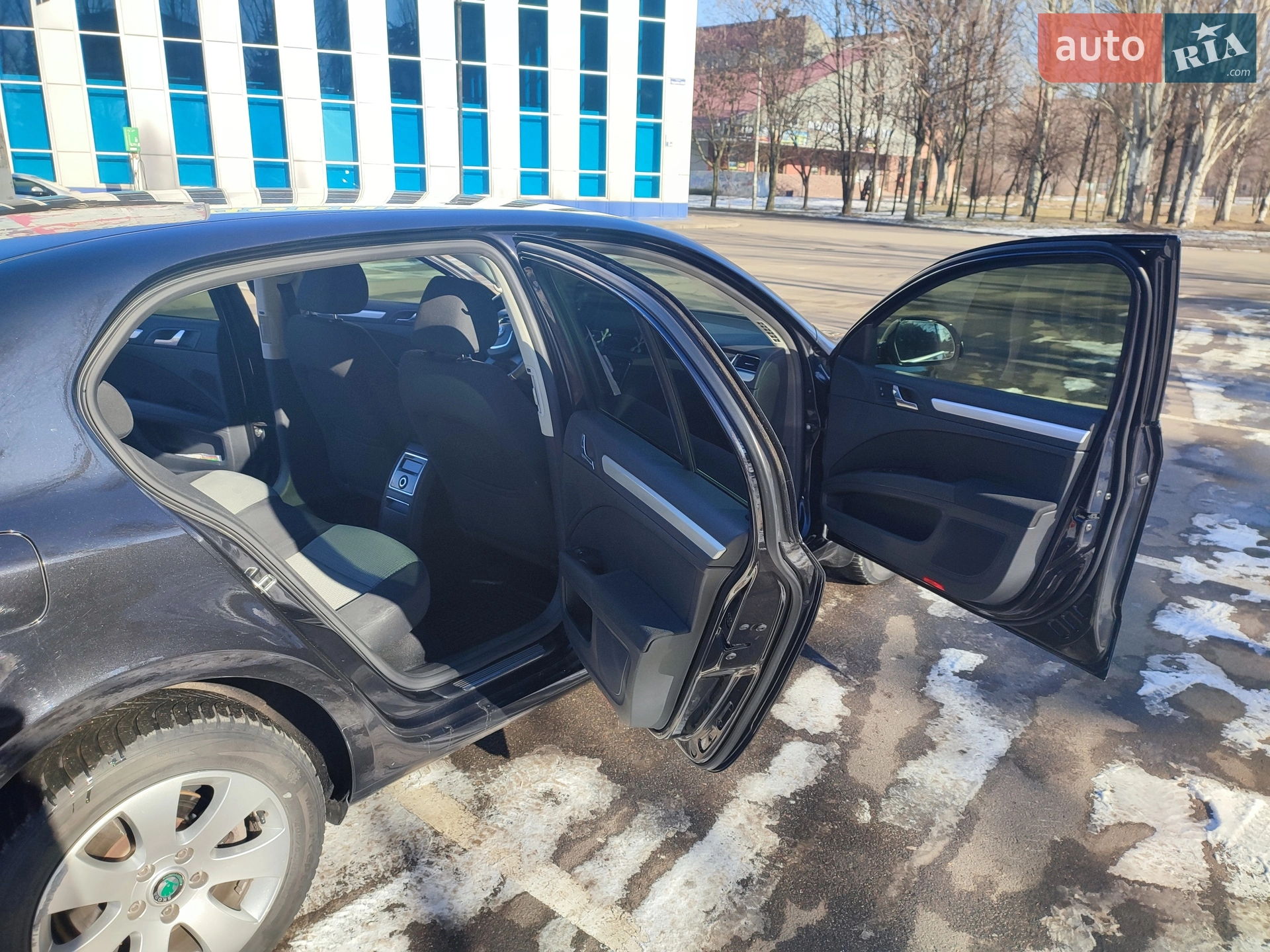 2012 Skoda Superb - мініатюра 10