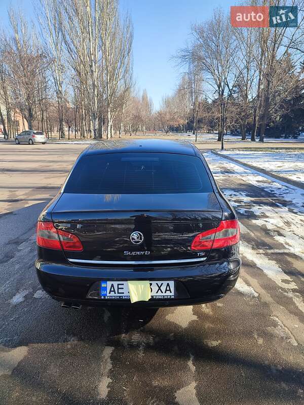 Лифтбек Skoda Superb 2012 в Кривом Роге