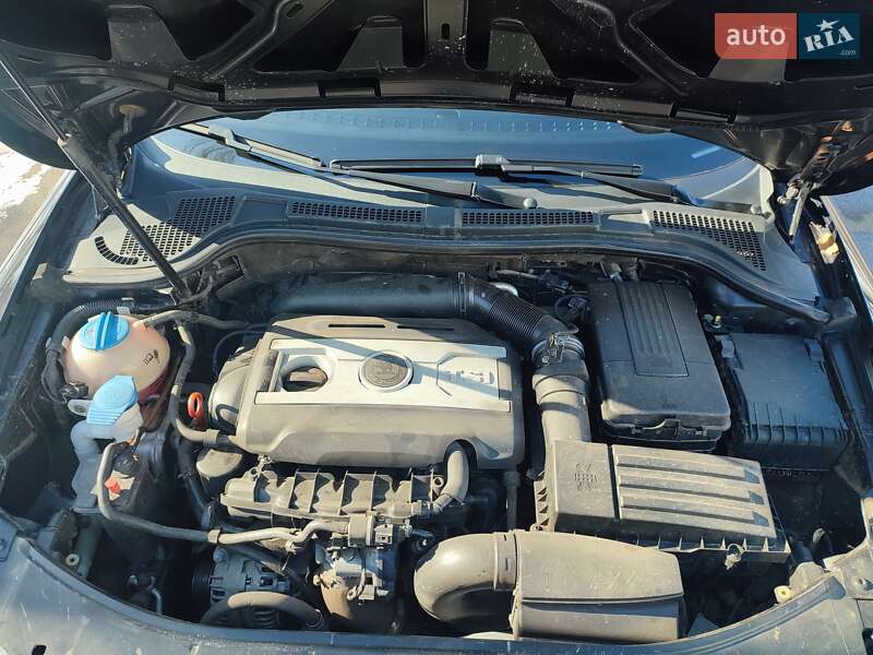 Лифтбек Skoda Superb 2012 в Кривом Роге