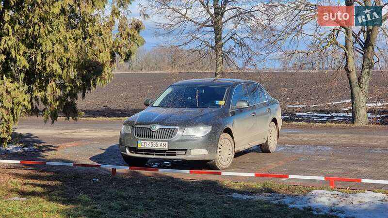 Лифтбек Skoda Superb 2008 в Чернигове