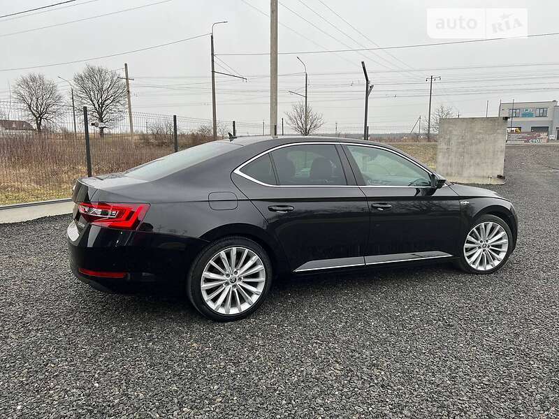Ліфтбек Skoda Superb 2019 в Луцьку
