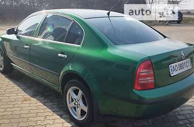 Лифтбек Skoda Superb 2003 в Мукачево