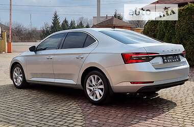 Лифтбек Skoda Superb 2020 в Мукачево