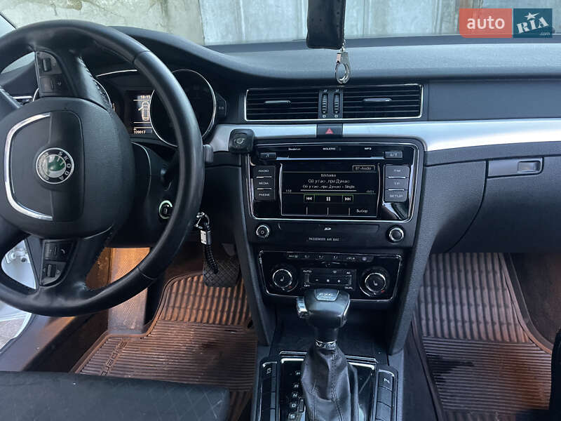 Универсал Skoda Superb 2012 в Львове фото 2 Универсал Skoda Superb 2012 в Львове