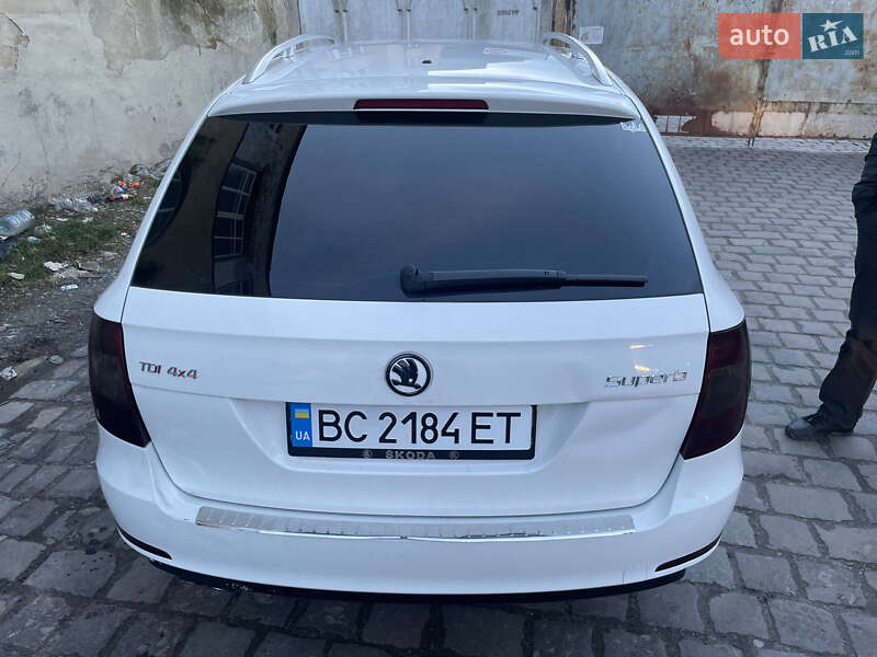 Универсал Skoda Superb 2012 в Львове фото 6 Универсал Skoda Superb 2012 в Львове