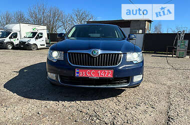 Лифтбек Skoda Superb 2009 в 