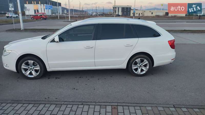 Универсал Skoda Superb 2013 в Хусте