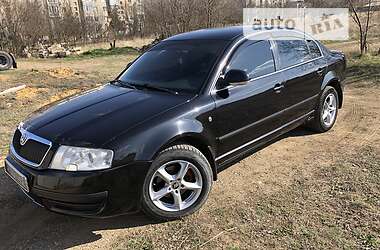 Лифтбек Skoda Superb 2007 в Сарате