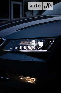 Универсал Skoda Superb 2017 в 