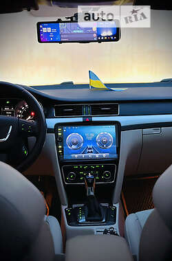 Универсал Skoda Superb 2013 в 