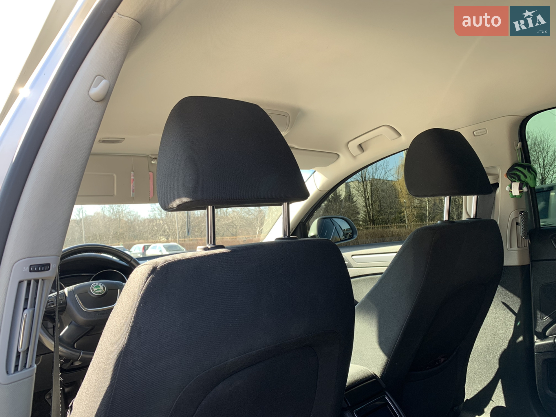 2011 Skoda Superb - мініатюра 17