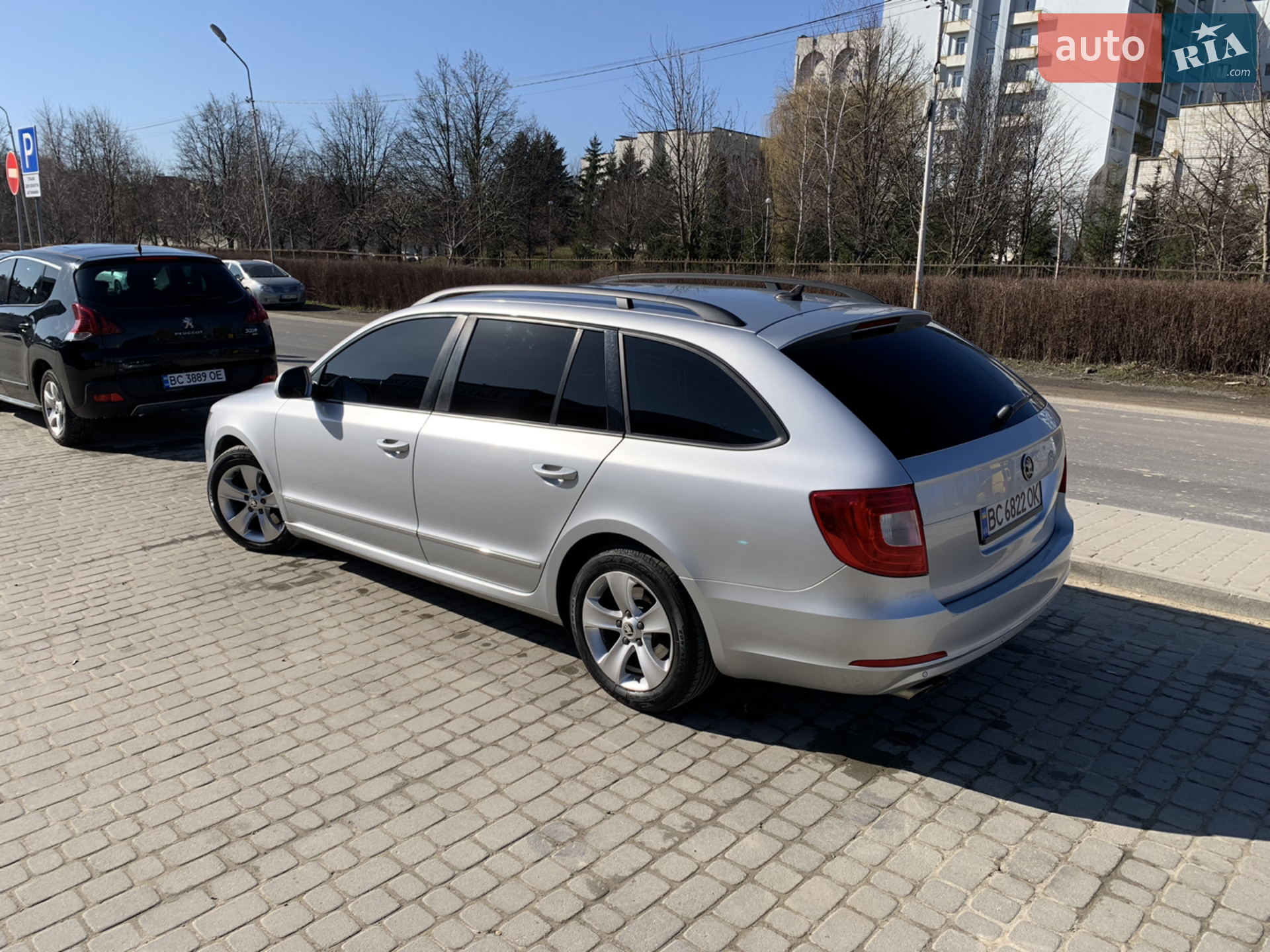 2011 Skoda Superb - мініатюра 9