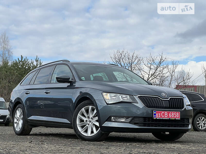 Универсал Skoda Superb 2018 в Луцке