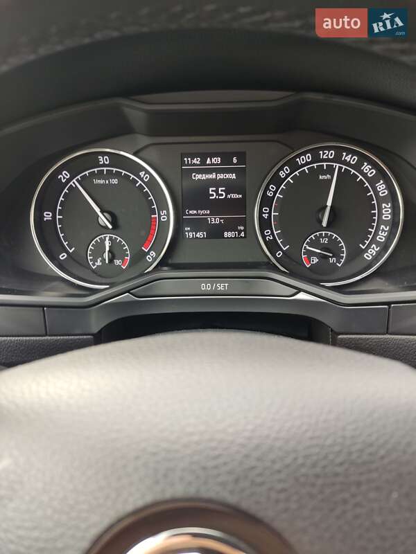 Универсал Skoda Superb 2016 в Хмельницком