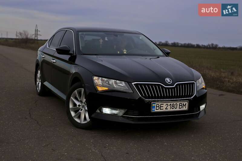 Лифтбек Skoda Superb 2016 в Новой Одессе