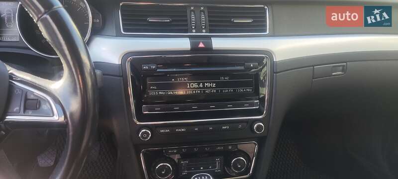 Лифтбек Skoda Superb 2013 в Дрогобыче