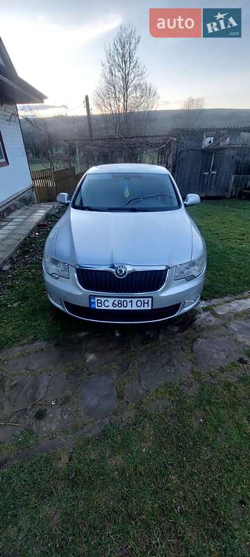 Лифтбек Skoda Superb 2012 в Львове фото 6 Лифтбек Skoda Superb 2012 в Львове