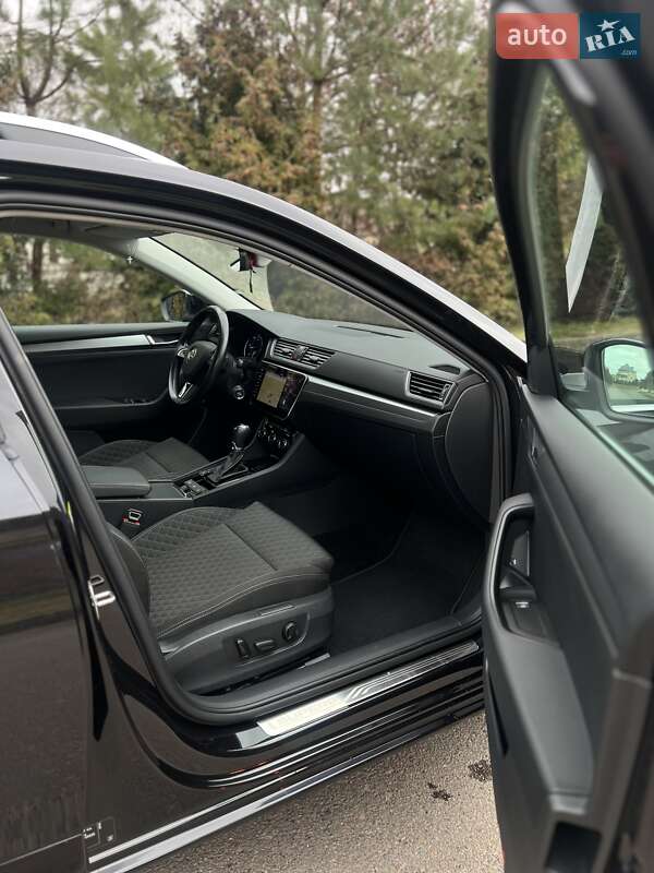 Универсал Skoda Superb 2017 в Ровно
