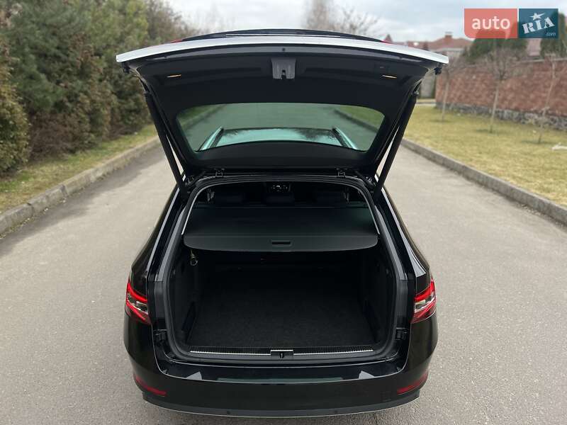 Универсал Skoda Superb 2017 в Ровно